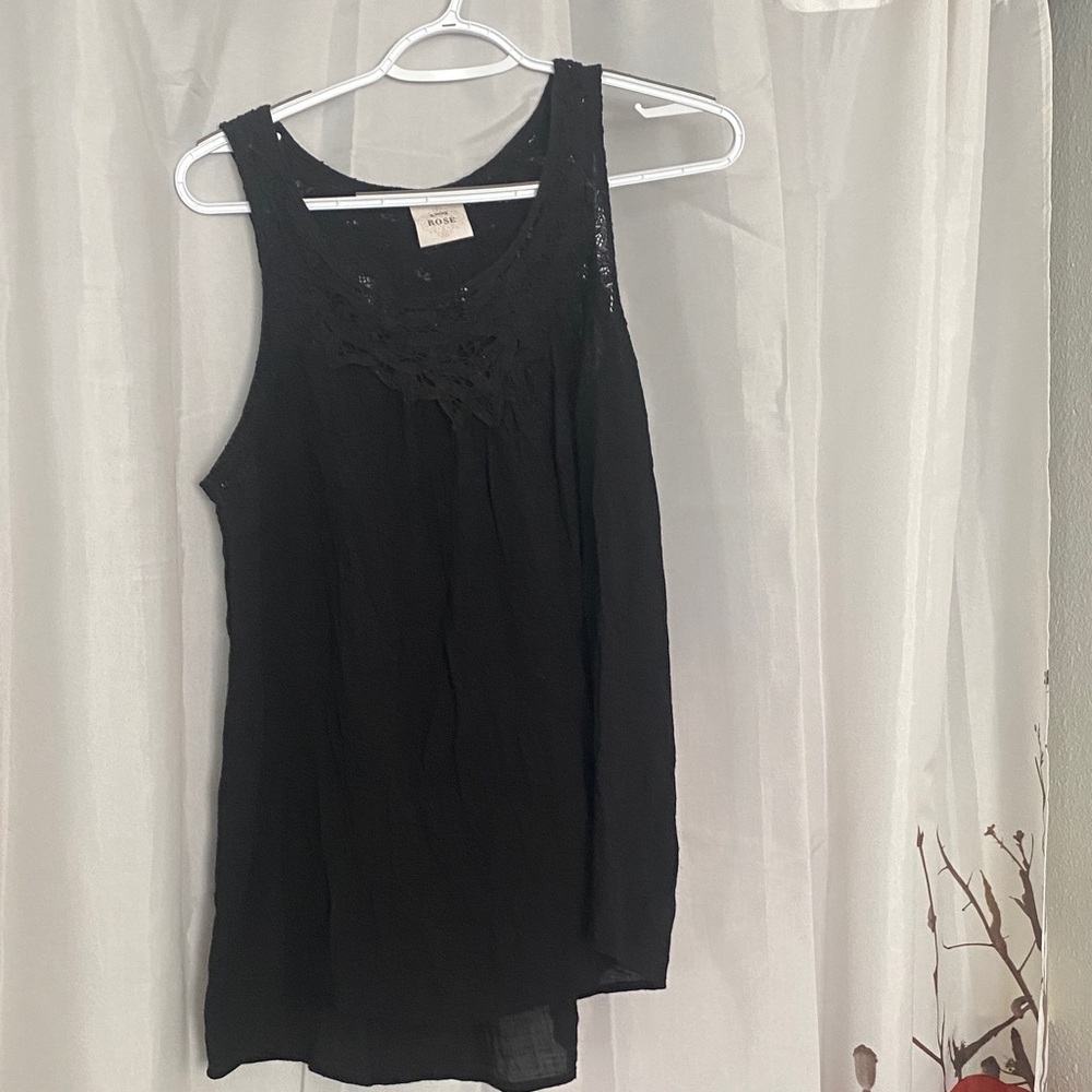 Knox Rose loose fitting tank